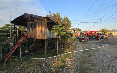 Incendio estructural en vivienda en Pacayacu