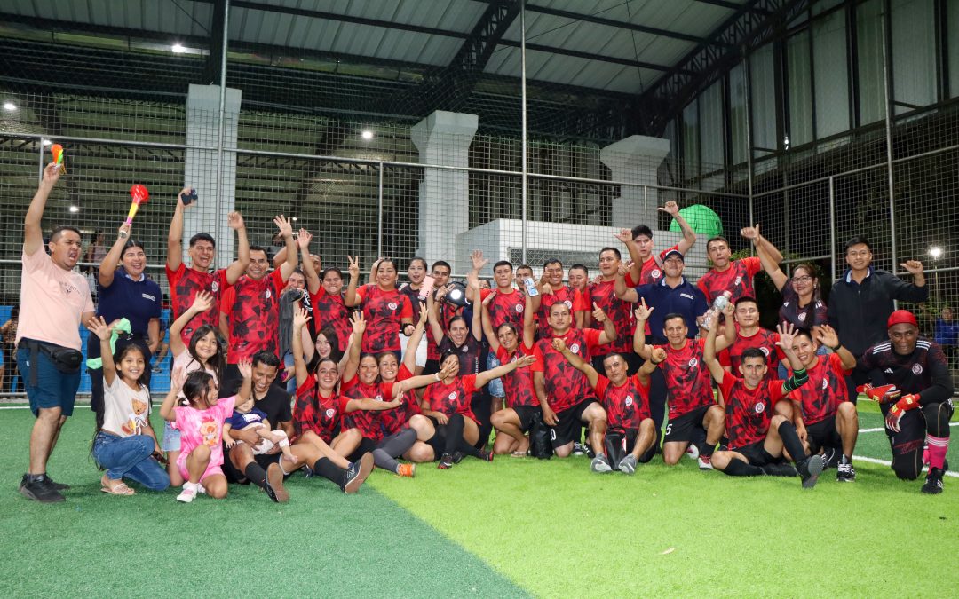 Bomberos Lago Agrio destaca en las finales de las Olimpiadas Internas del GAD Municipal