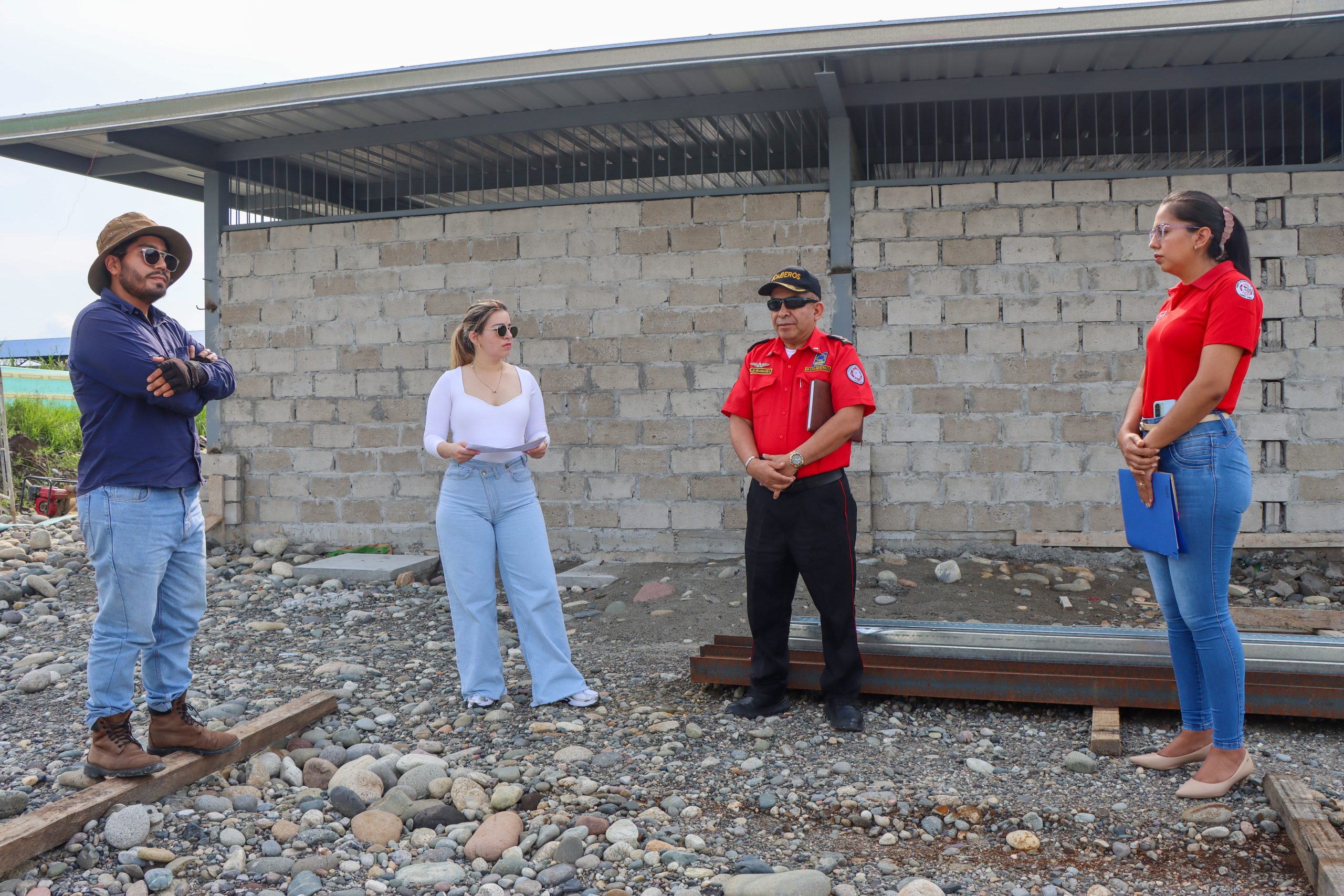 𝐈𝐧𝐬𝐩𝐞𝐜𝐜𝐢𝐨́𝐧 𝐭𝐞́𝐜𝐧𝐢𝐜𝐚 𝐚 𝐥𝐚 𝐜𝐨𝐧𝐬𝐭𝐫𝐮𝐜𝐜𝐢𝐨́𝐧 𝐝𝐞 𝐥𝐚 𝐬𝐞𝐠𝐮𝐧𝐝𝐚 𝐞𝐭𝐚𝐩𝐚 𝐝𝐞 𝐥𝐚 𝐄𝐬𝐭𝐚𝐜𝐢𝐨́𝐧 𝐝𝐞 𝐁𝐨𝐦𝐛𝐞𝐫𝐨𝐬 𝐝𝐞𝐥 𝐬𝐞𝐜𝐭𝐨𝐫 𝐨𝐞𝐬𝐭𝐞